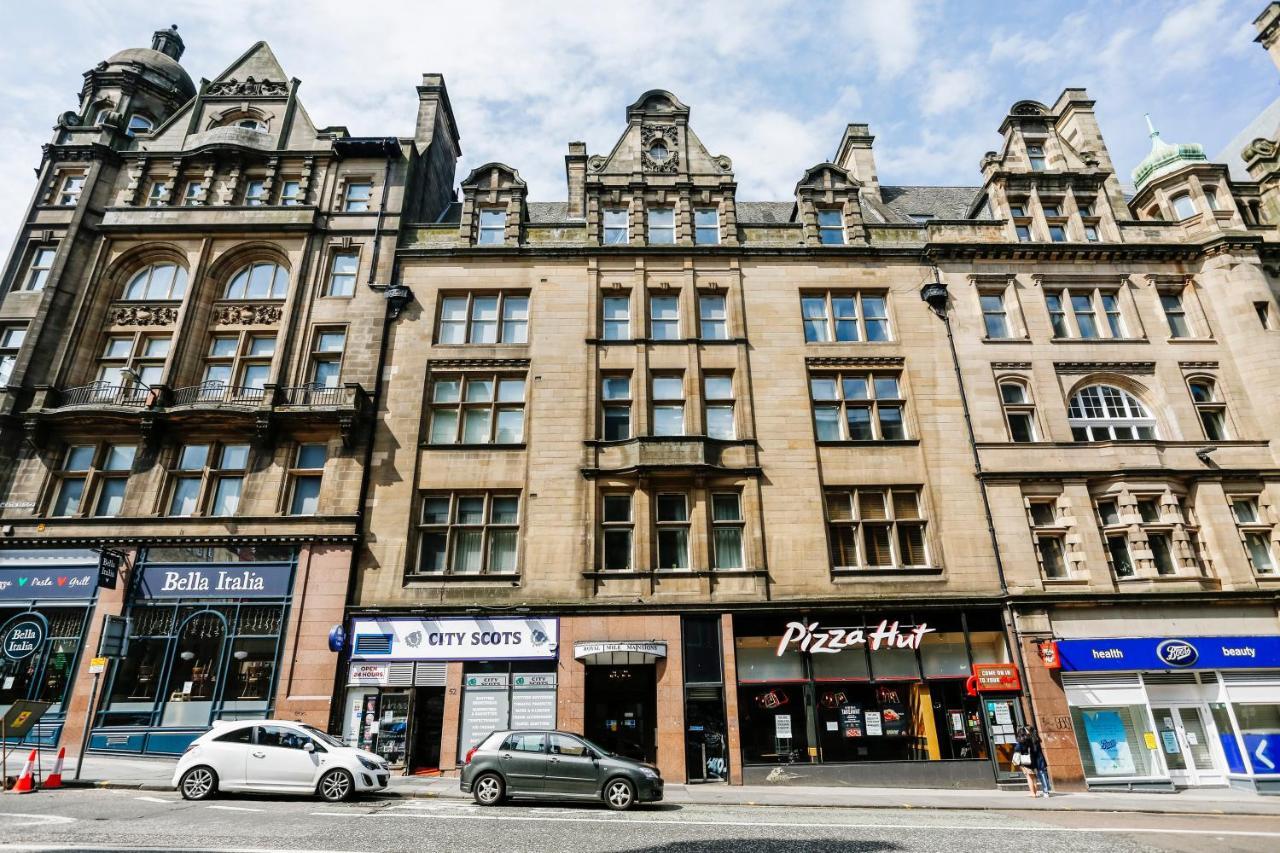 Royal Mile Mansions 14 Lägenhet Edinburg Exteriör bild